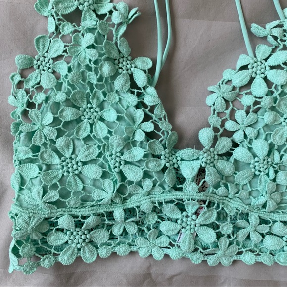 Free People Miss Dazie Bralette, Like New szS - Picture 2 of 7